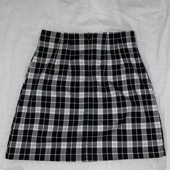 John Gault Plaid Cara Skirt - Picture 4 of 5